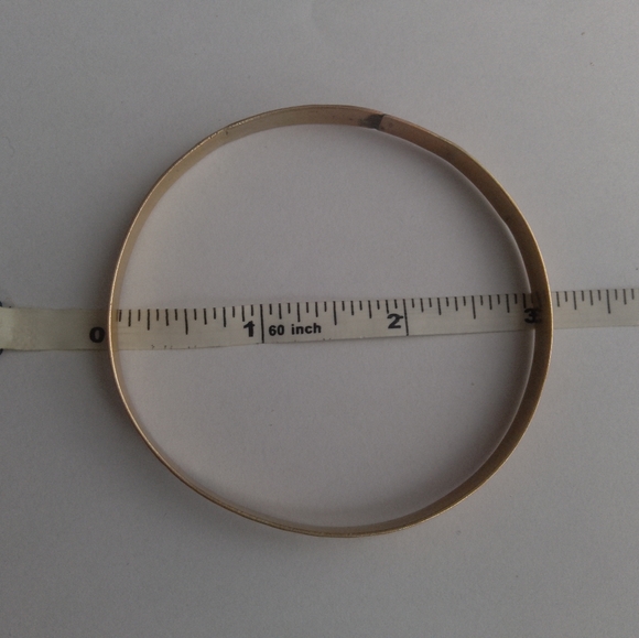 10 k gold Vintage Antique Bangle 3" diametre - Picture 5 of 9